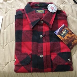 Oshkosh men’s flannel shirt size large new w tags